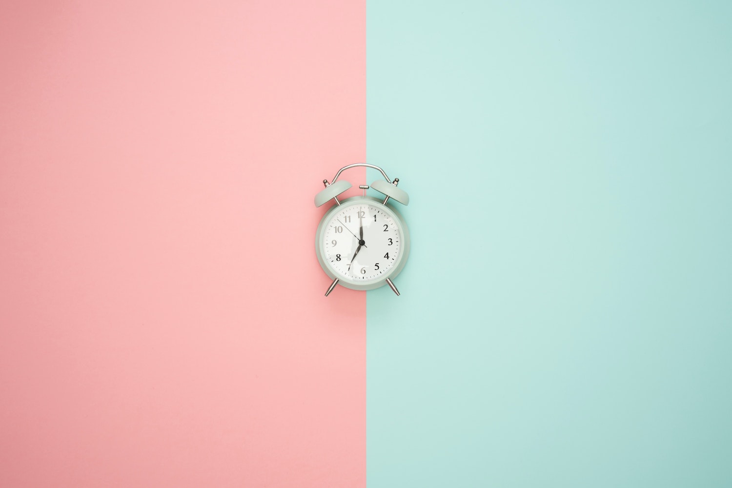 Time tracking facilitates productive work